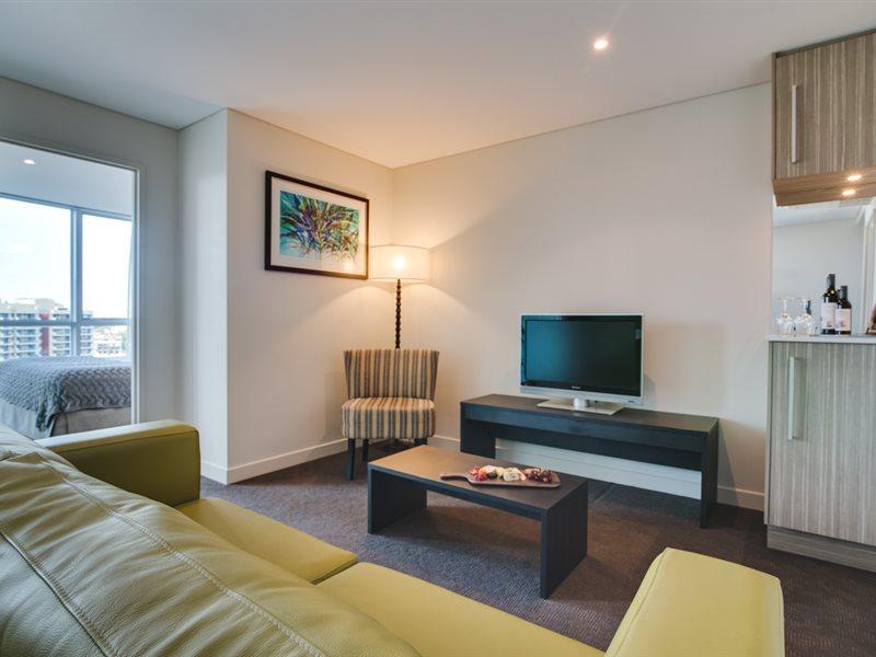 The Point Brisbane Hotel Exteriér fotografie A typical apartment at the hotel