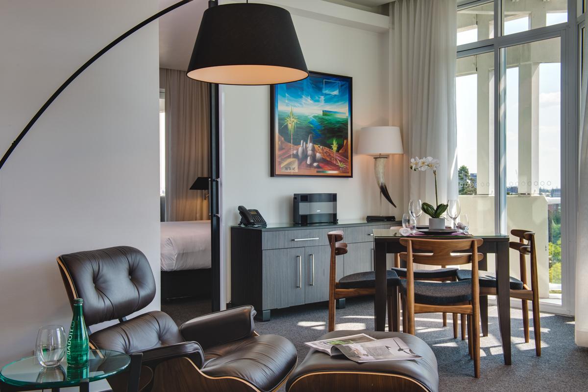 The Point Brisbane Hotel Exteriér fotografie A suite at the Hotel