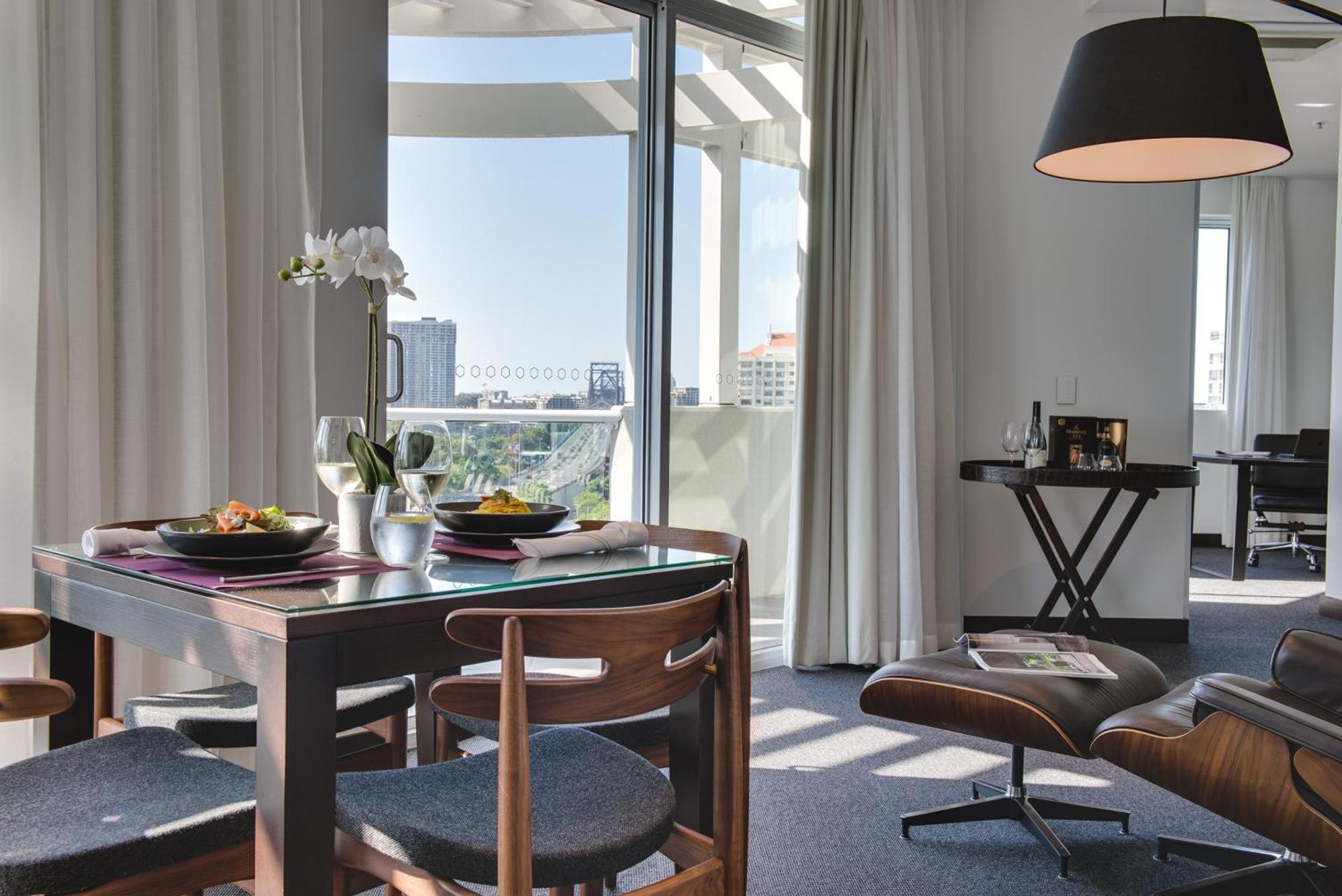 The Point Brisbane Hotel Exteriér fotografie A typical apartment